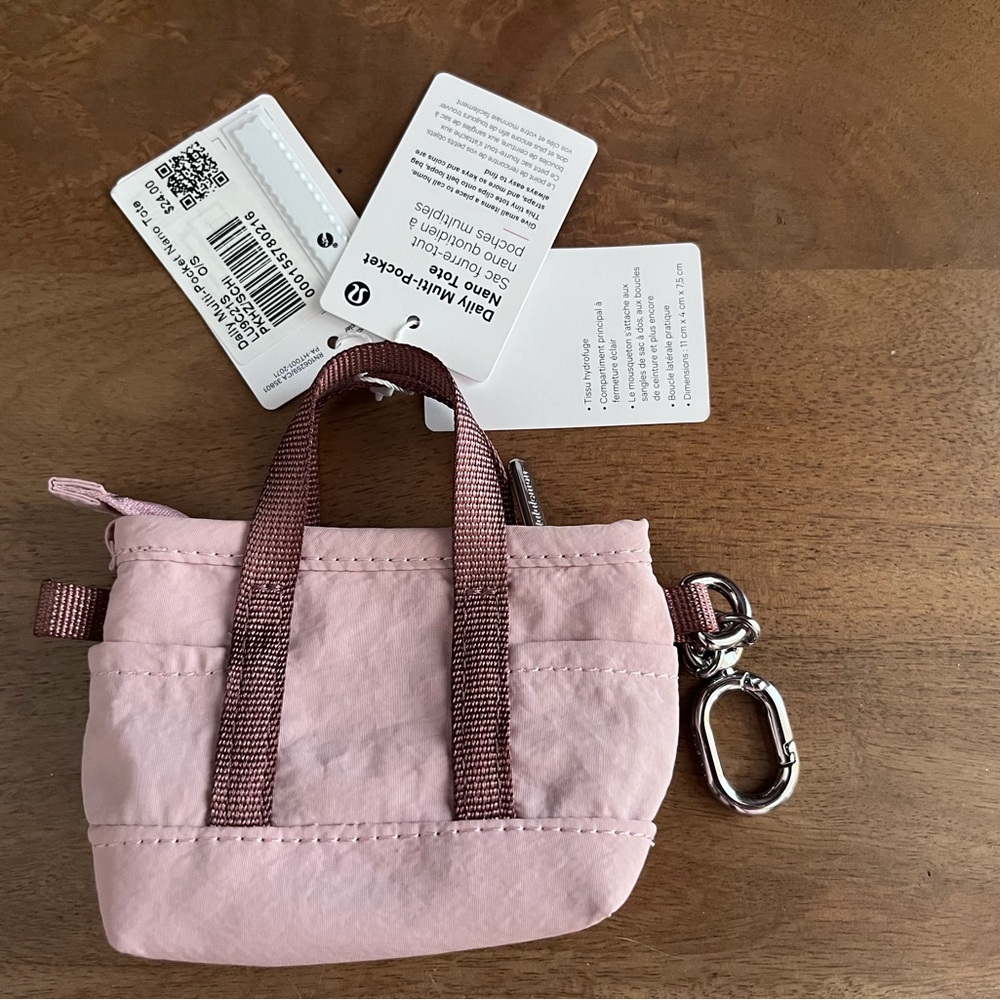 NWT lululemon Daily Multi-Pocket Nano - Picture 10 of 15